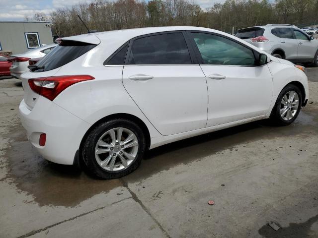 KMHD35LH0EU211699 - 2014 HYUNDAI ELANTRA GT WHITE photo 3