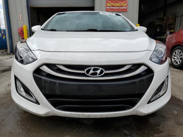 KMHD35LH0EU211699 - 2014 HYUNDAI ELANTRA GT WHITE photo 5