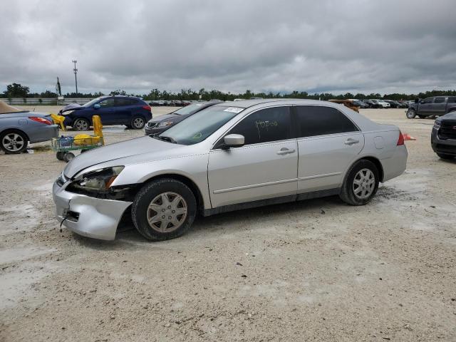 JHMCM56456C006651 - 2006 HONDA ACCORD LX SILVER photo 1