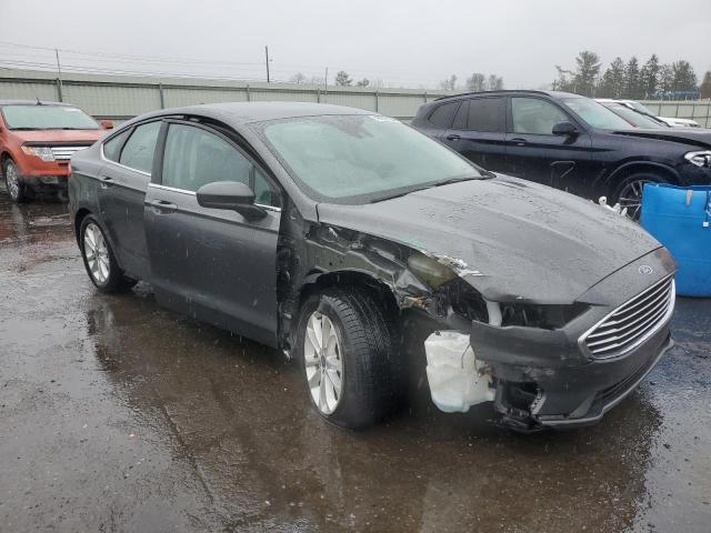 3FA6P0HD5LR259154 - 2020 FORD FUSION SE GRAY photo 4