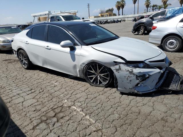 4T1T11AKXPU110679 - 2023 TOYOTA CAMRY SE NIGHT SHADE GRAY photo 4