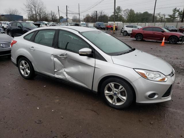 1FADP3F25EL344636 - 2014 FORD FOCUS SE SILVER photo 4