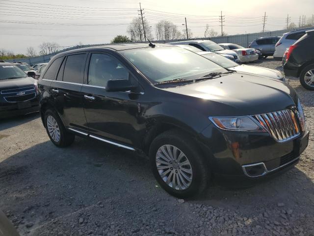 2LMDJ8JK7BBJ18416 - 2011 LINCOLN MKX BLACK photo 4