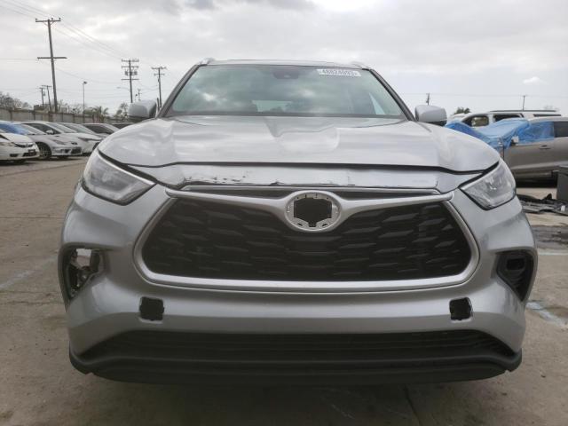 5TDGZRAH8LS503368 - 2020 TOYOTA HIGHLANDER XLE SILVER photo 5