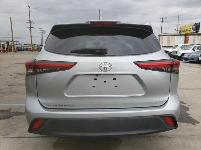 5TDGZRAH8LS503368 - 2020 TOYOTA HIGHLANDER XLE SILVER photo 6