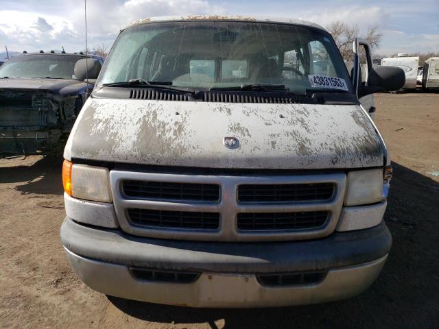 2B5WB35Y7YK160819 - 2000 DODGE RAM WAGON B3500 WHITE photo 5