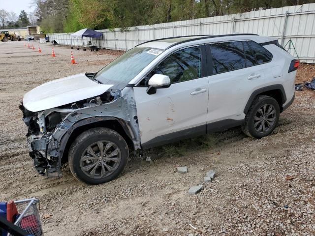 4T3B6RFV6PU117697 - 2023 TOYOTA RAV4 XLE PREMIUM WHITE photo 1