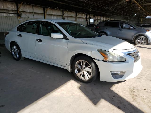 1N4AL3AP9EC105236 - 2014 NISSAN ALTIMA 2.5 WHITE photo 4