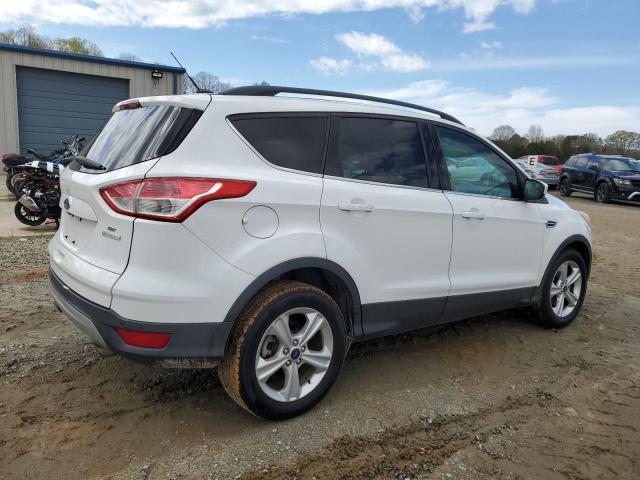 1FMCU0GX1FUB02957 - 2015 FORD ESCAPE SE WHITE photo 3