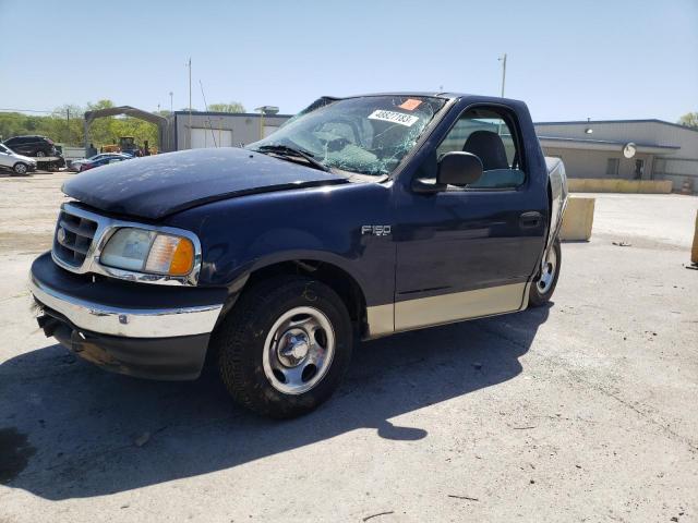 1FTRF17232NB10906 - 2002 FORD F-150 XL BLUE photo 1