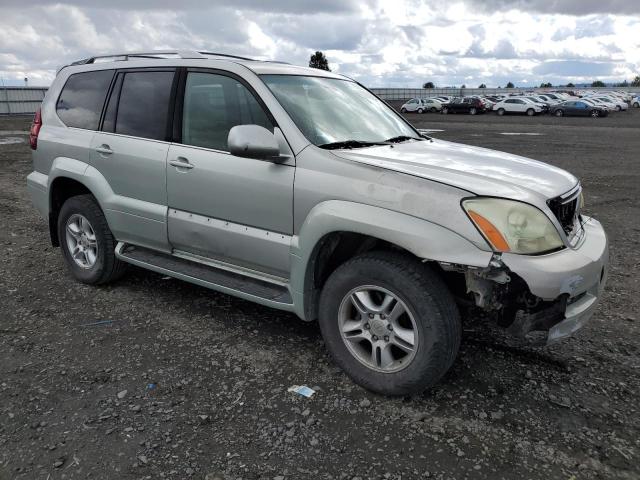 JTJBT20XX50069260 - 2005 LEXUS GX 470 SILVER photo 4