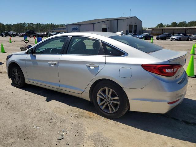 5NPE24AF8HH571244 - 2017 HYUNDAI SONATA SE SILVER photo 2