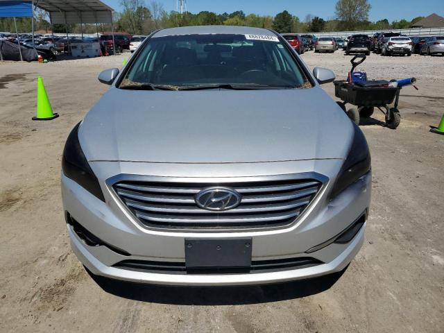 5NPE24AF8HH571244 - 2017 HYUNDAI SONATA SE SILVER photo 5