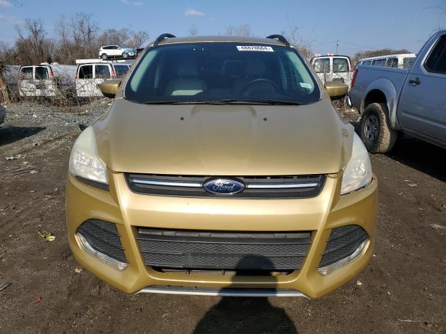 1FMCU9G94FUC28896 - 2015 FORD ESCAPE SE GOLD photo 5