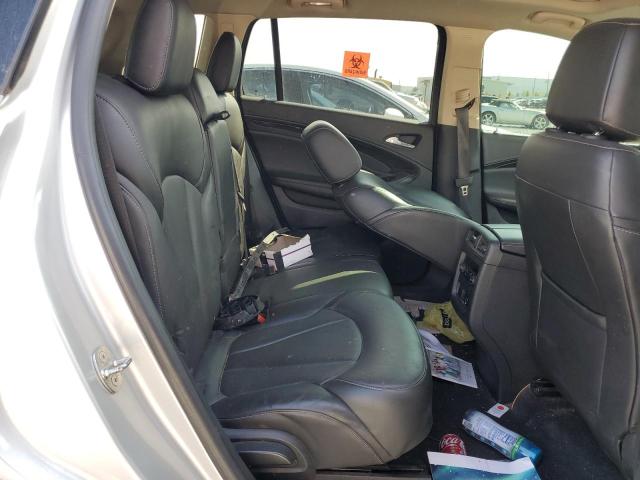 LRBFX1SA2JD008059 - 2018 BUICK ENVISION ESSENCE Արծաթագույն լուսանկար 11