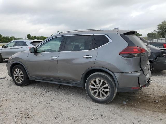 KNMAT2MT8JP517163 - 2018 NISSAN ROGUE S GRAY photo 2