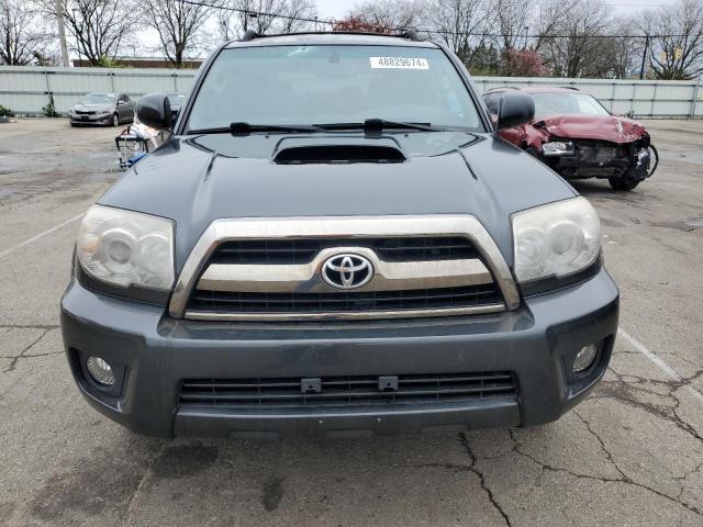 JTEBU14R478087260 - 2007 TOYOTA 4RUNNER SR5 CHARCOAL photo 5