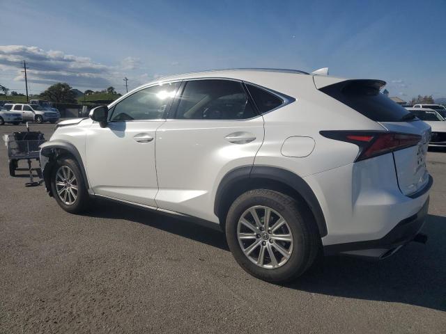 JTJYARBZ4J2096704 - 2018 LEXUS NX 300 BASE 白色 照片 2