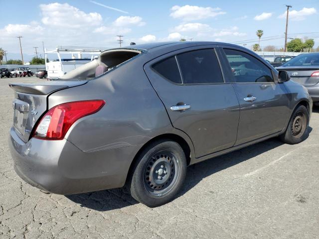 3N1CN7AP9DL882834 - 2013 NISSAN VERSA S GRAY photo 3