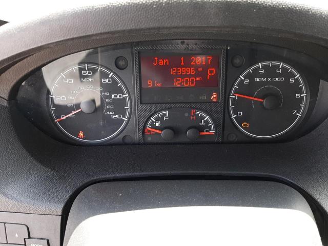 3C6TRVAG0JE111658 - 2018 RAM PROMASTER 1500 STANDARD WHITE photo 9