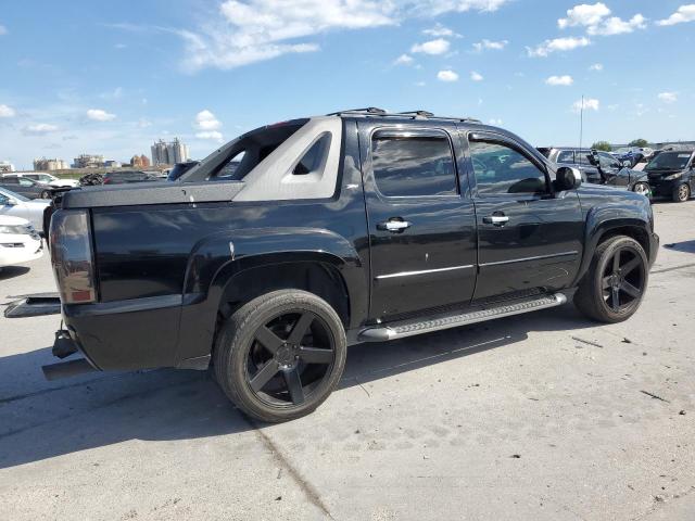 3GNEC12067G251652 - 2007 CHEVROLET AVALANCHE C1500 BLACK photo 3