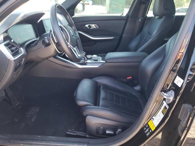 3MW5R7J07L8B34837 - 2020 BMW 330XI Schwarz Foto 7