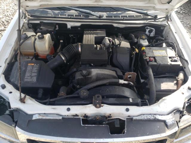 1GTE5LFE2C8104572 - 2012 GMC CANYON WHITE photo 11