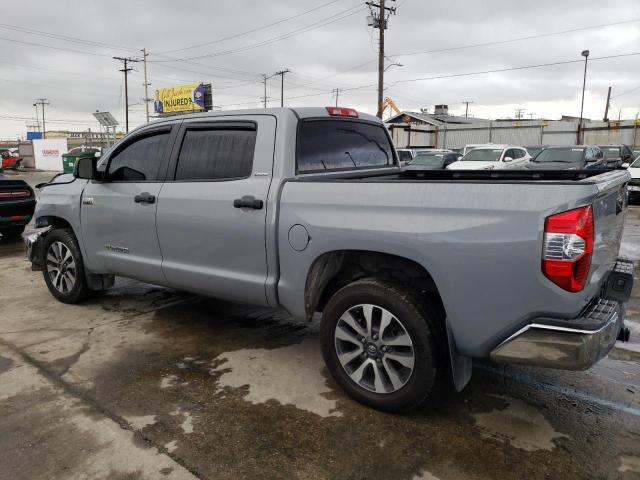 5TFFY5F12KX252780 - 2019 TOYOTA TUNDRA CREWMAX LIMITED SILVER photo 2