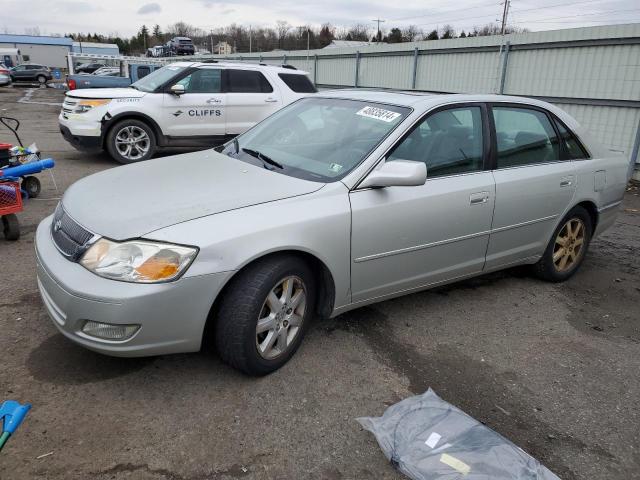 2002 TOYOTA AVALON XL, 