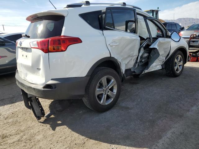 JTMWFREV2FJ052363 - 2015 TOYOTA RAV4 XLE WHITE photo 3