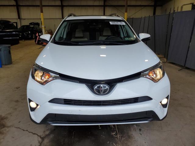 JTMRFREV7JD228120 - 2018 TOYOTA RAV4 ADVENTURE WHITE photo 5