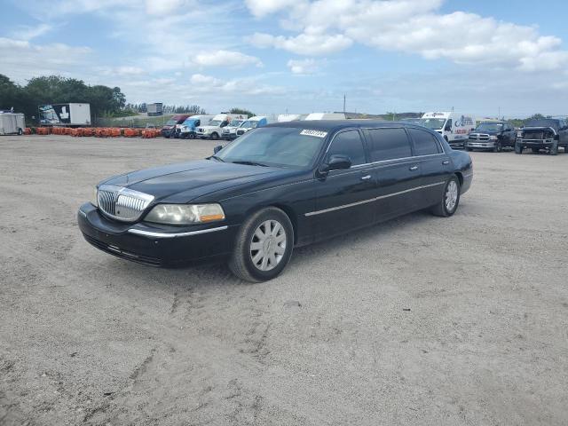 1L1FM88W95Y605727 - 2005 LINCOLN TOWN CAR EXECUTIVE BLACK photo 1