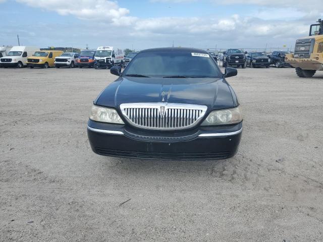 1L1FM88W95Y605727 - 2005 LINCOLN TOWN CAR EXECUTIVE BLACK photo 5