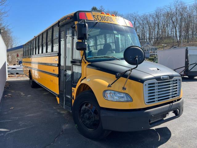 4UZABRDKX9CAD4127 - 2009 FREIGHTLINER CHASSIS B2B YELLOW photo 1