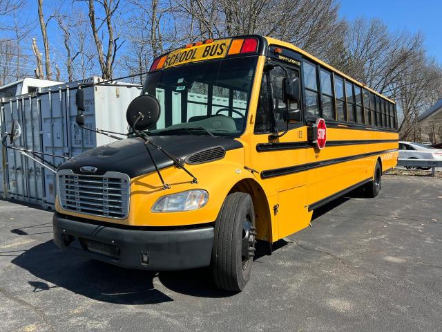 4UZABRDKX9CAD4127 - 2009 FREIGHTLINER CHASSIS B2B YELLOW photo 2