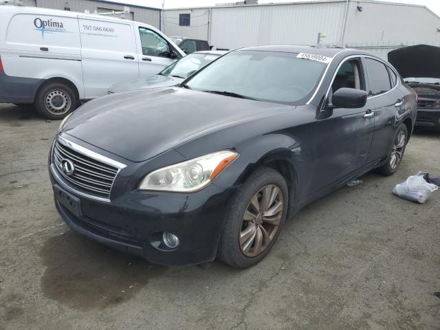 2013 INFINITI M37, 