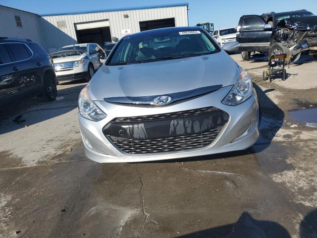 KMHEC4A47DA076266 - 2013 HYUNDAI SONATA HYBRID SILVER photo 5