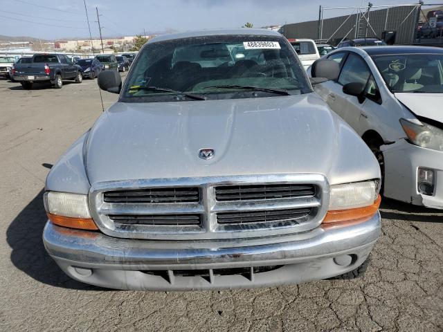 1B7HG2AZ8YS619369 - 2000 DODGE DAKOTA QUAD SILVER photo 5