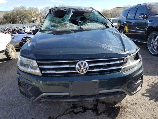 3VV1B7AX4KM119058 - 2019 VOLKSWAGEN TIGUAN S GREEN photo 5