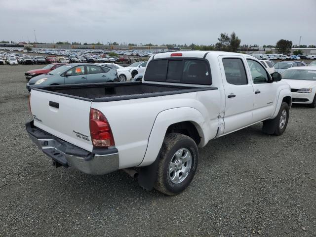 5TEKU72N77Z332283 - 2007 TOYOTA TACOMA DOUBLE CAB PRERUNNER LONG BED WHITE photo 3