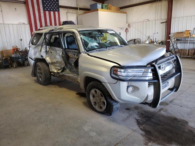 JTEBU5JR1J5499110 - 2018 TOYOTA 4RUNNER SR5/SR5 PREMIUM 银色 照片 4