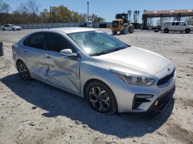 3KPF24AD5LE180617 - 2020 KIA FORTE FE SILVER photo 4