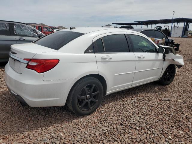 1C3BC4FB1BN550785 - 2011 CHRYSLER 200 LX WHITE photo 3