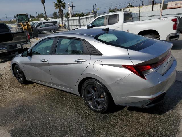 5NPLM4AG7MH045174 - 2021 HYUNDAI ELANTRA SEL SILVER photo 2