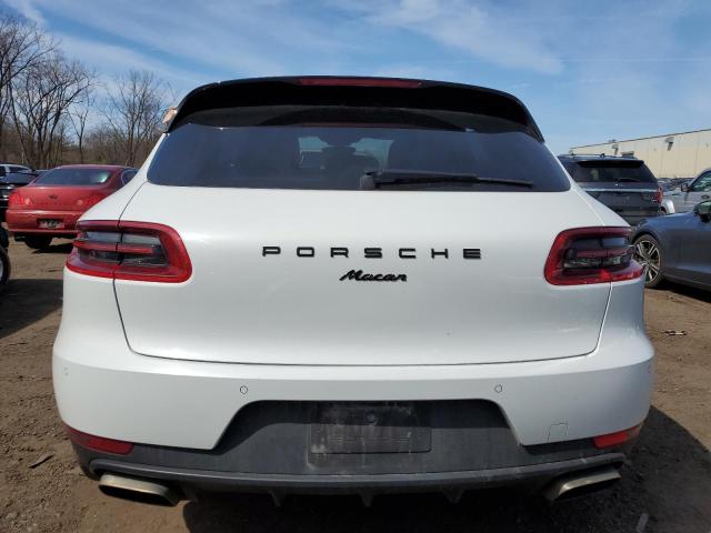 WP1AA2A59JLB22104 - 2018 PORSCHE MACAN WHITE photo 6