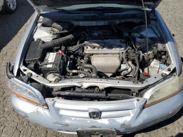 1HGCG66552A076567 - 2002 HONDA ACCORD LX SILVER photo 11