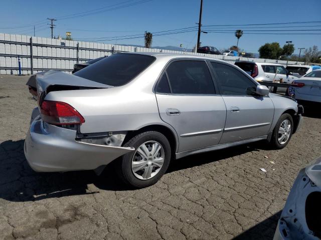 1HGCG66552A076567 - 2002 HONDA ACCORD LX SILVER photo 3