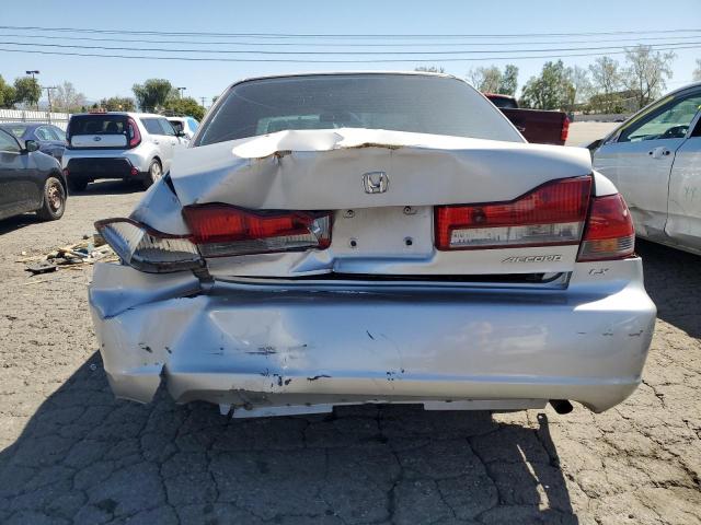 1HGCG66552A076567 - 2002 HONDA ACCORD LX SILVER photo 6