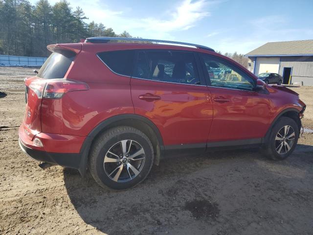 JTMRFREV1HJ162885 - 2017 TOYOTA RAV4 XLE RED photo 3