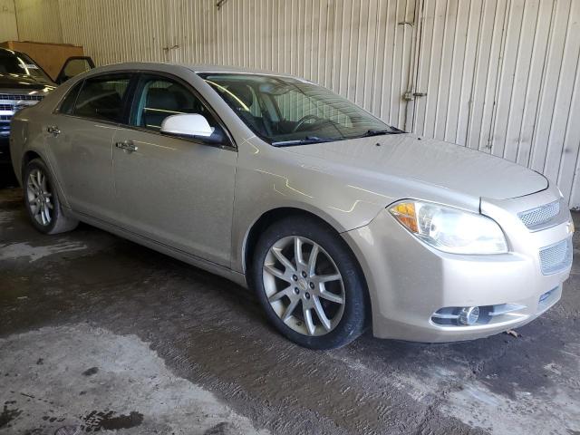 1G1ZE5E71AF286637 - 2010 CHEVROLET MALIBU LTZ ოქროსფერი ფოტო 4